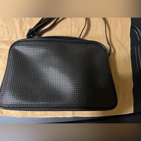 🔥EUC Authentic Bally crossbody leather bag🔥 - Picture 2 of 5